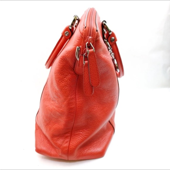 AUTHENTIC ❤️Gucci Red Leather❤️ - Picture 3 of 5